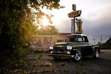 Load image into Gallery viewer, Photo - lifestyle view
