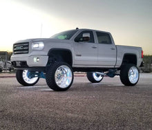 Load image into Gallery viewer, Photo - lifestyle view
